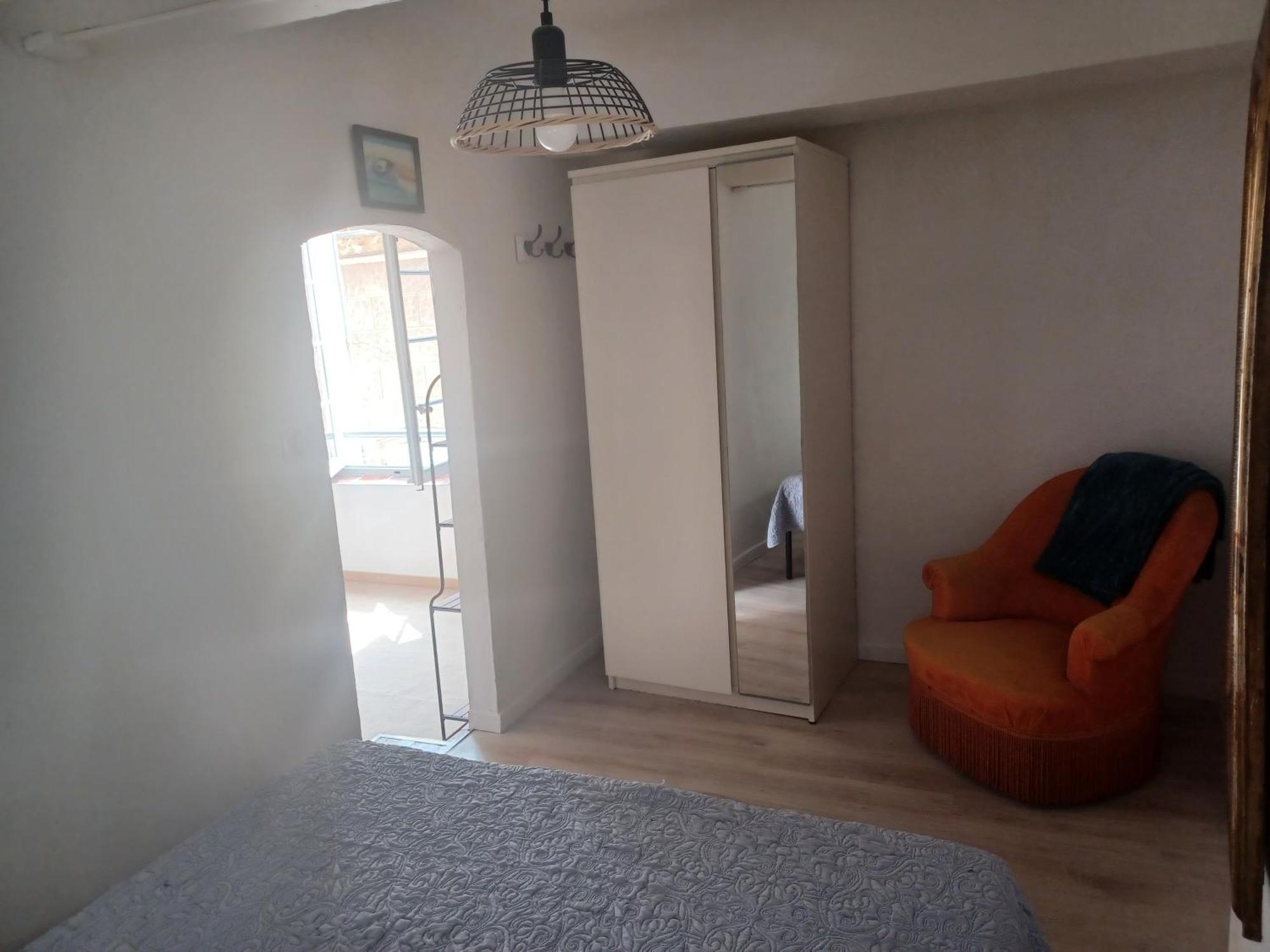 L'Horloge Apartment Aups Exterior foto